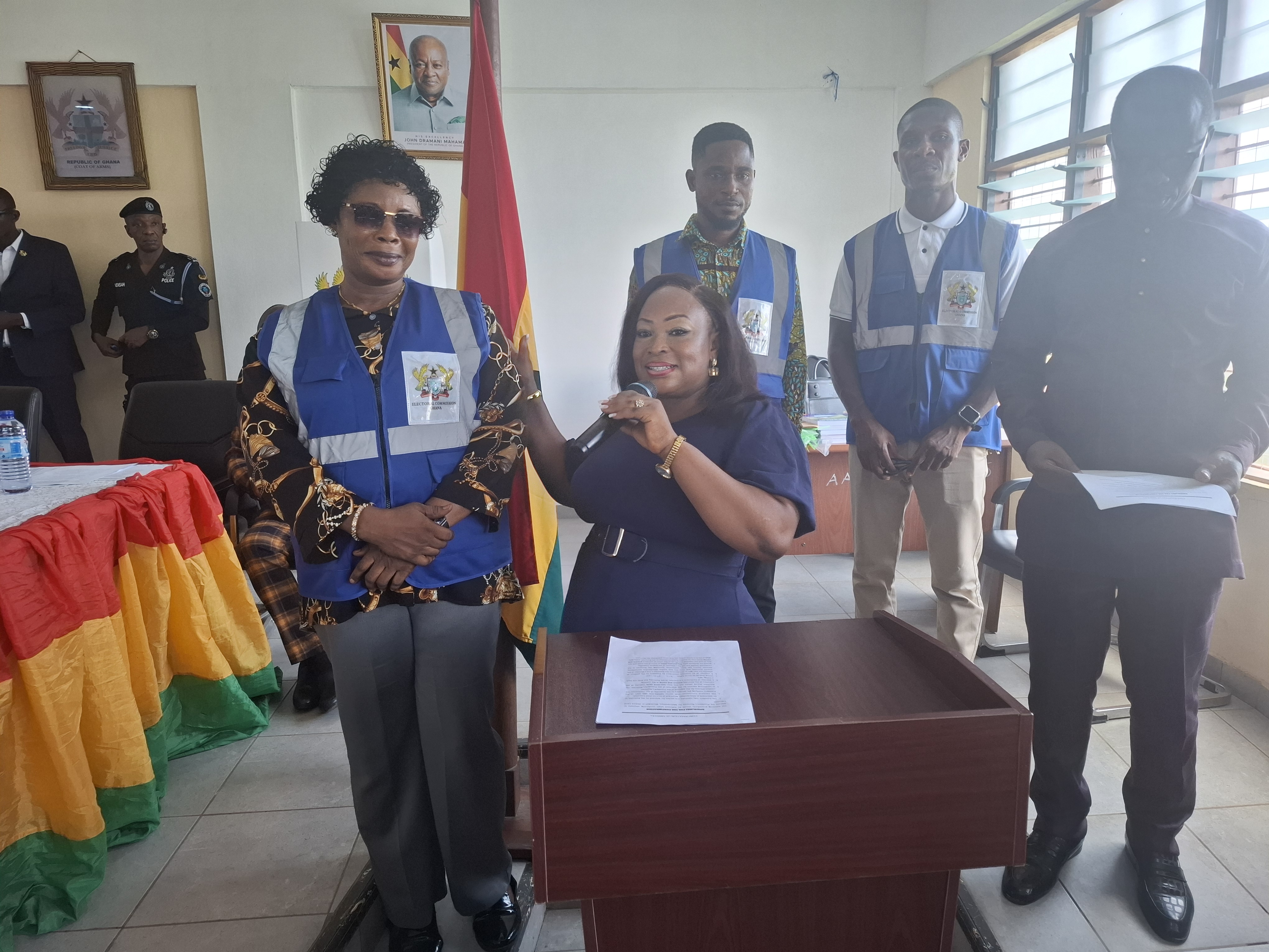 ASSEMBLY MEMBERS OF ASANTE AKIM SOUTH VOTE ON THE PRESIDENT’S NOMINEE FOR MUNICIPAL CHIEF EXECUTIVE